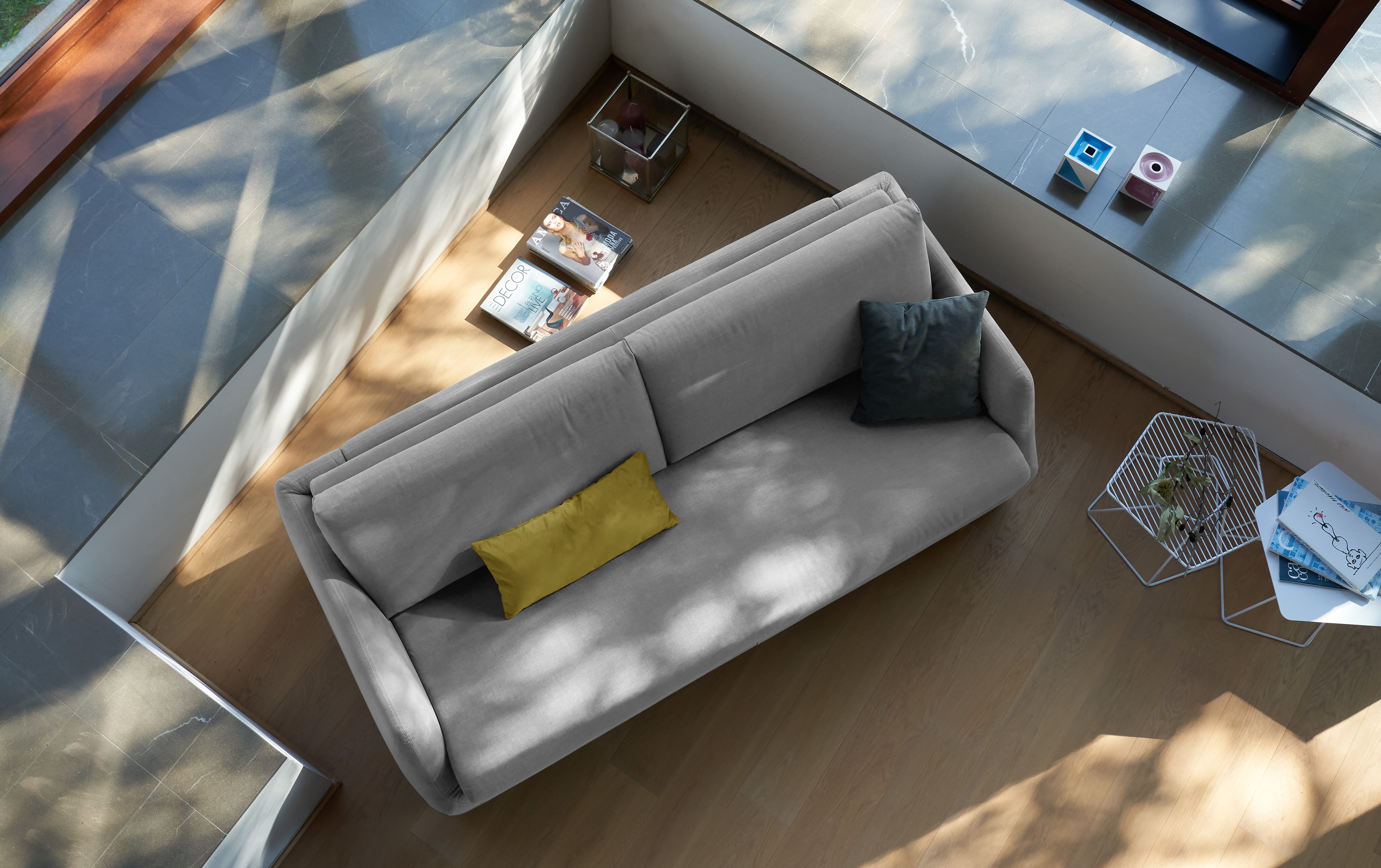 Canapé lit convertible Rapido usage quotidien avec appui-tête Polidoro