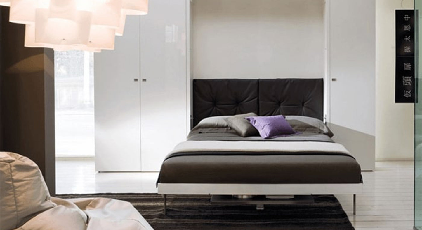 ULYSSE DINING +50 colors & materials