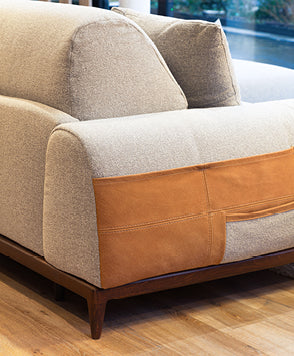 DARREN Shock Pearl Pouf