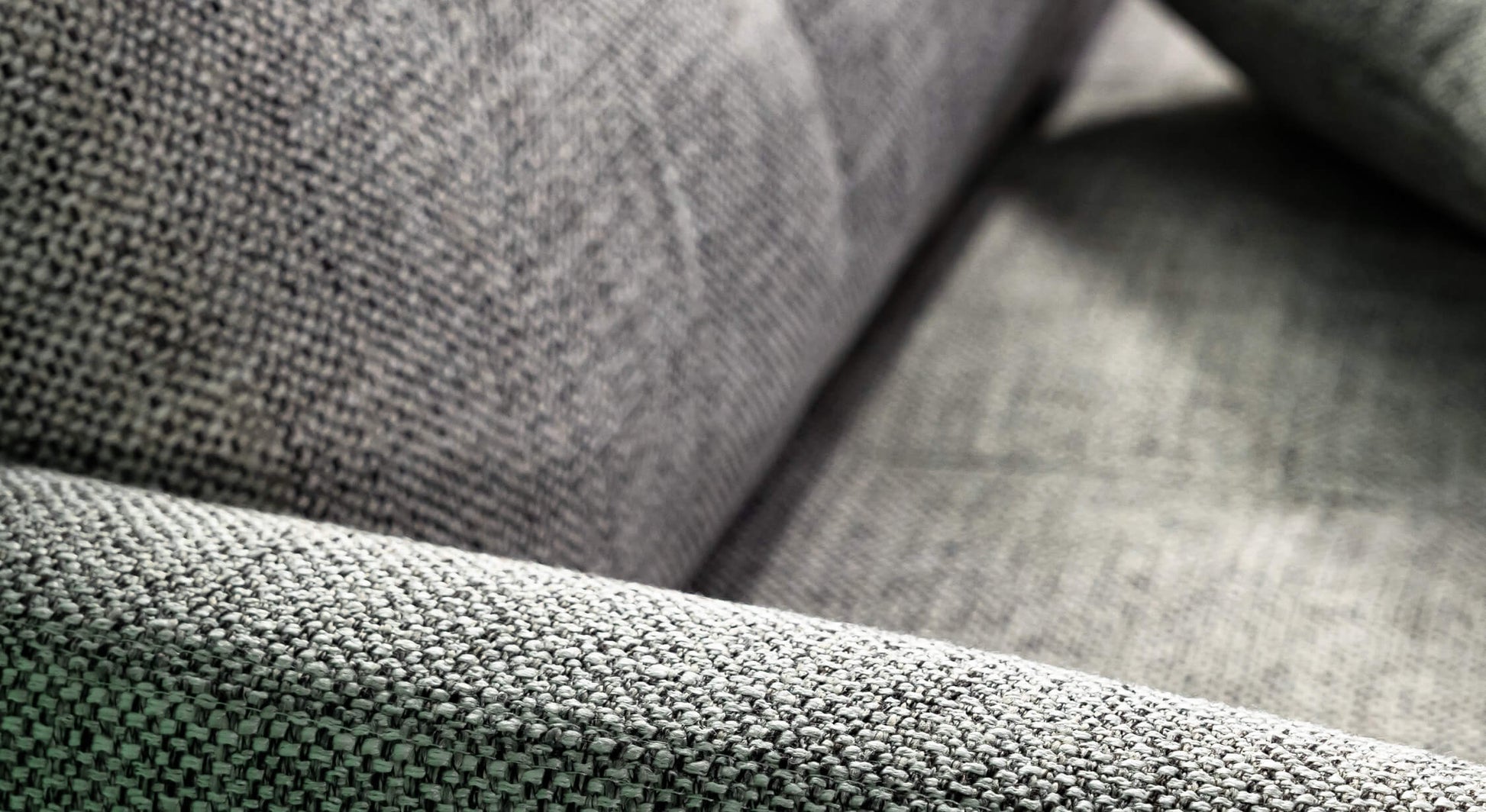 Lot canapé BOW et table SHAZAM