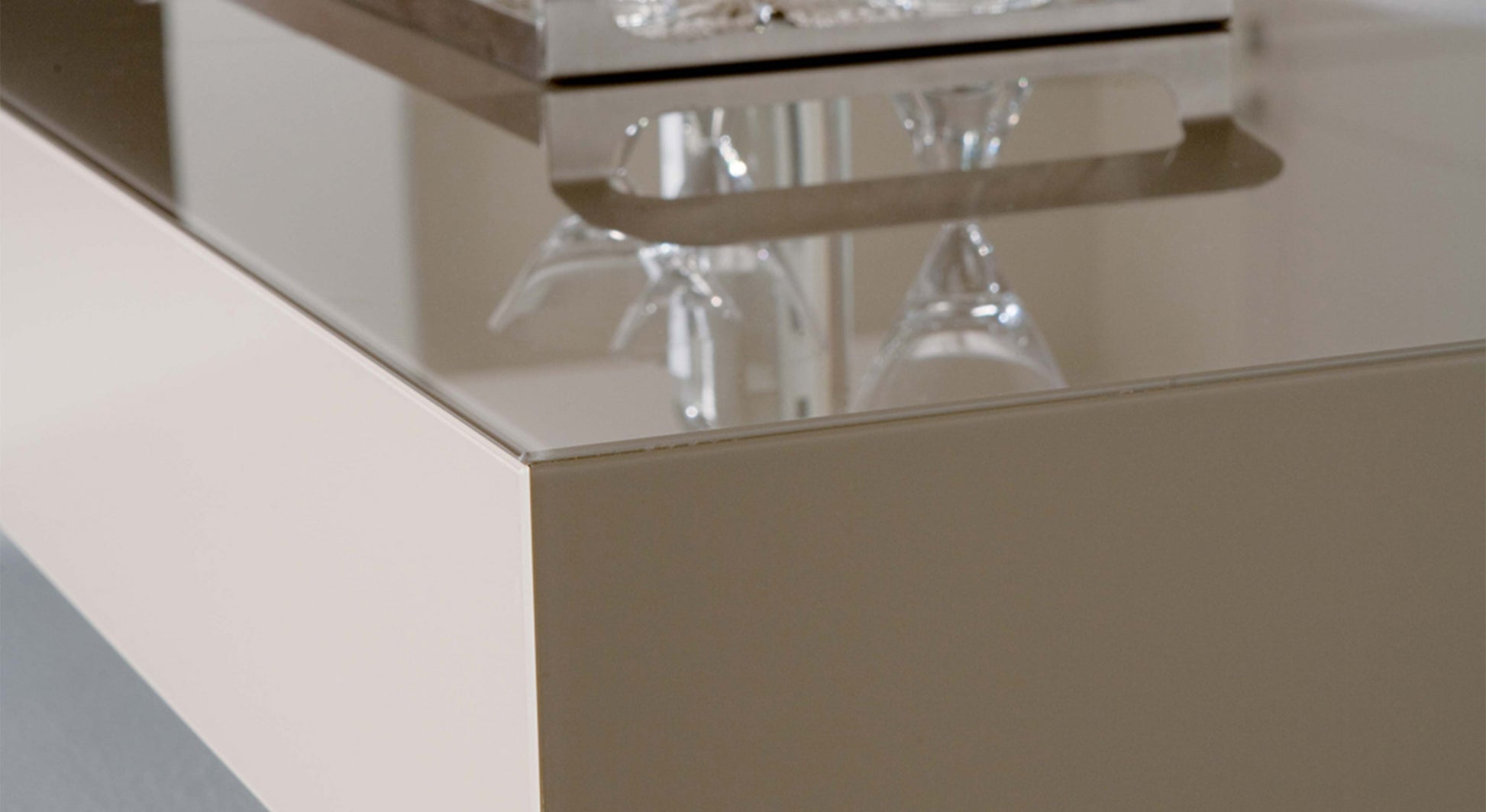 BOX Extrachiaro Glass