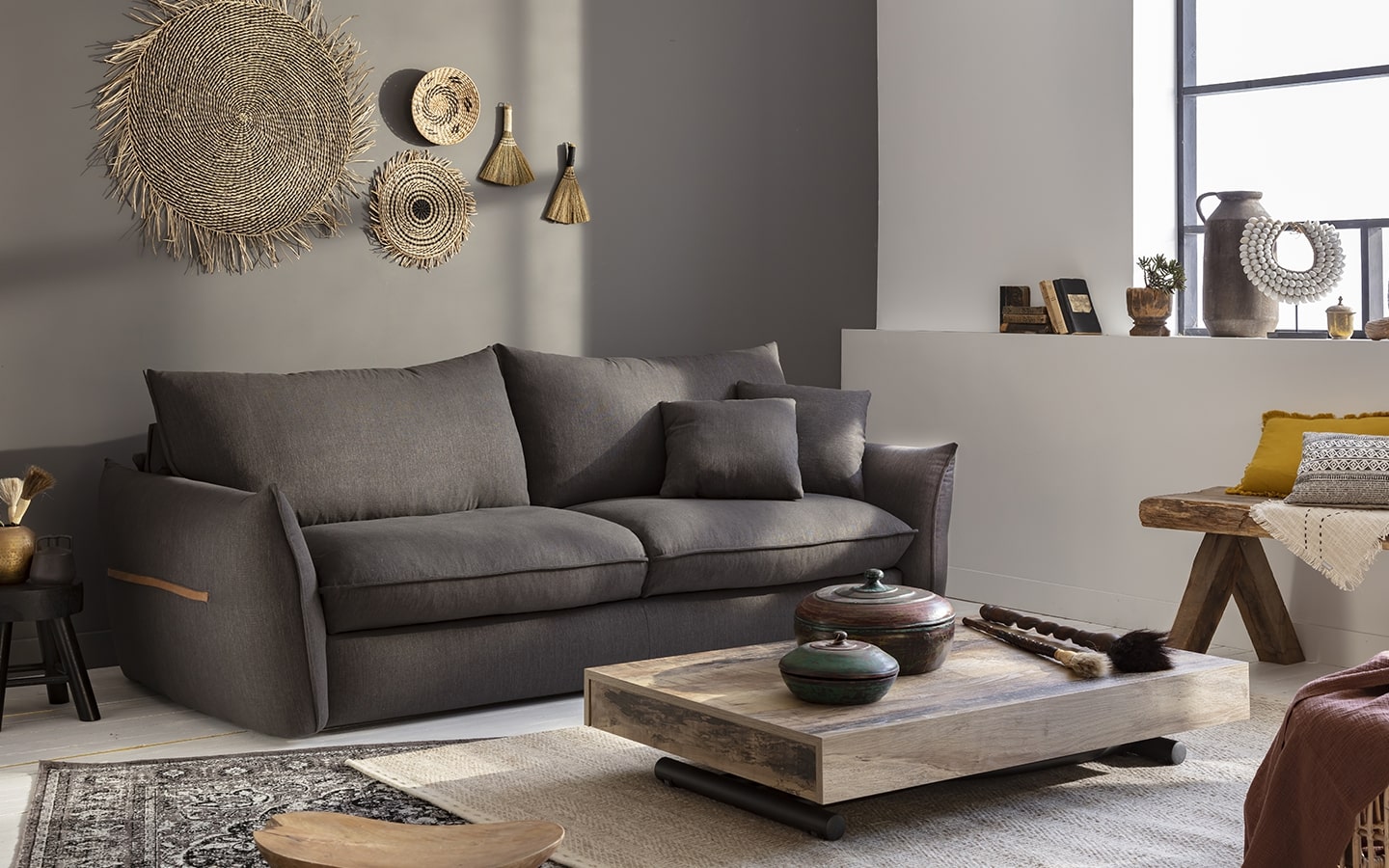 ELIE sofa and MÉLANGE table set