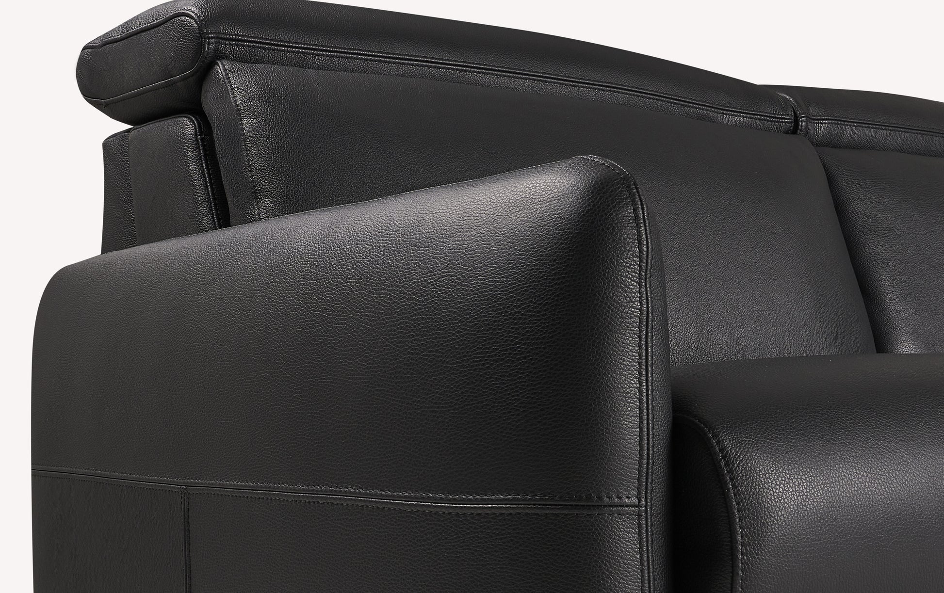 BRUCE Lux Leather Black