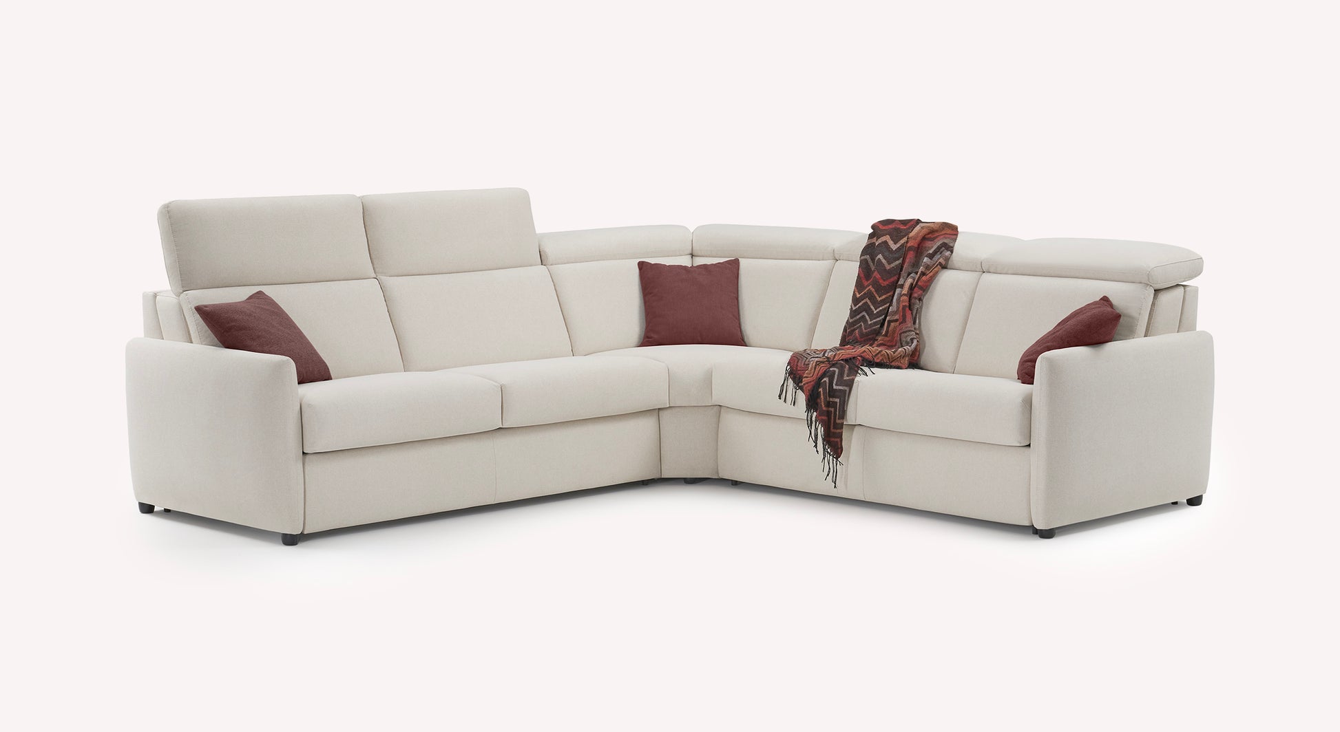 BRUCE Panoramic Corner+500 fabrics & leathers