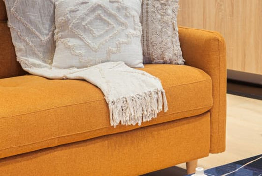 Quelle est la hauteur d'assise idéale pour un canapé ?