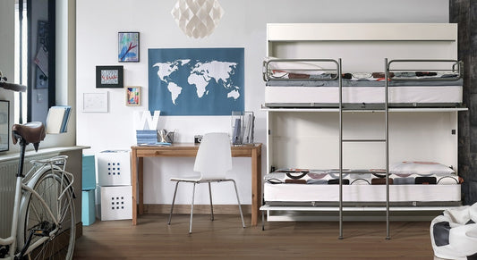 Choisir entre le lit escamotable ou le canapé lit dans une chambre d'ado