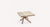 Table relevable Levante N20 M25 avec plateau en bois clair et pieds métalliques inclinés