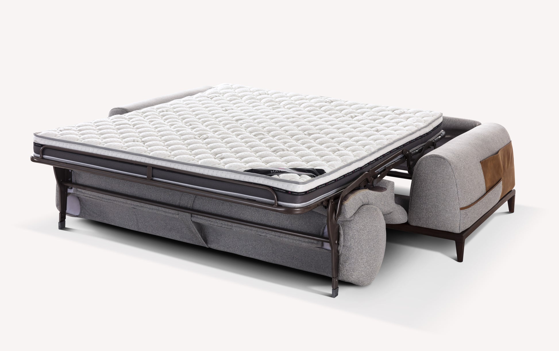 Canapé convertible Darren en tissu gris avec matelas déplié, design moderne et fonctionnel