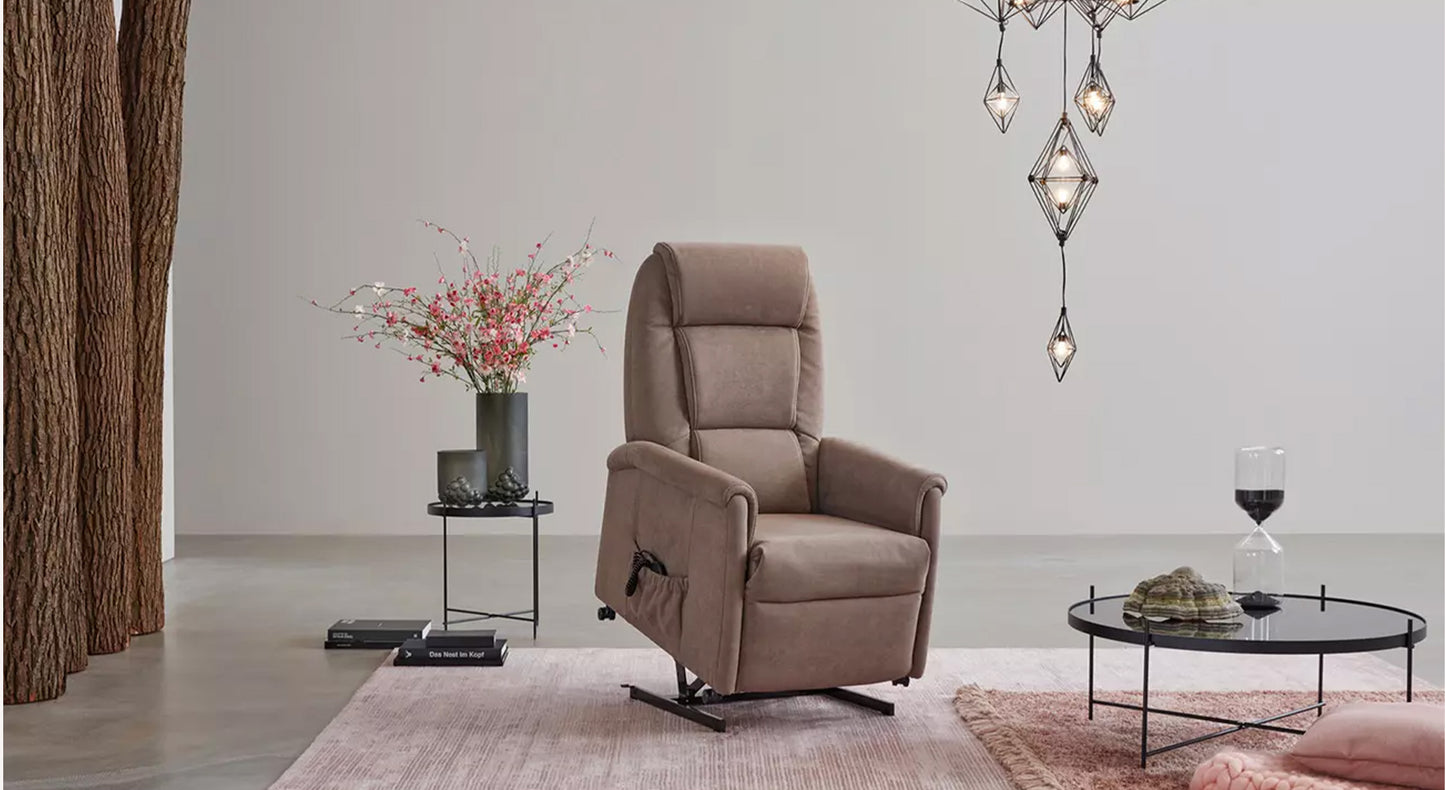 Electric Lift Chair 9773 +50 fabrics &amp; leathers to choose from