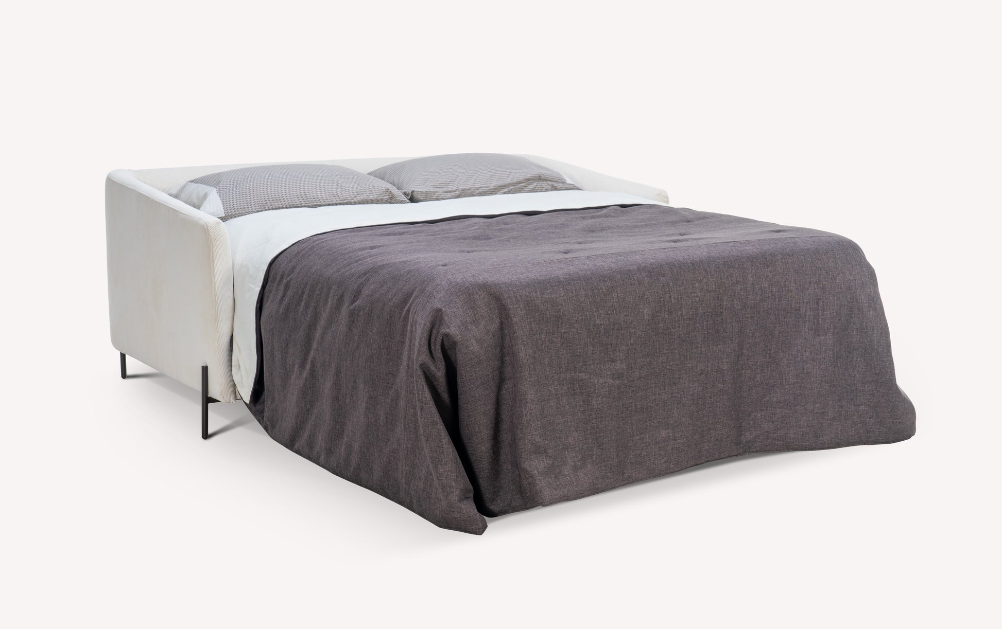 Canapé convertible ouvert en velours côtelé Teatro Nata, avec couverture grise et oreillers assortis