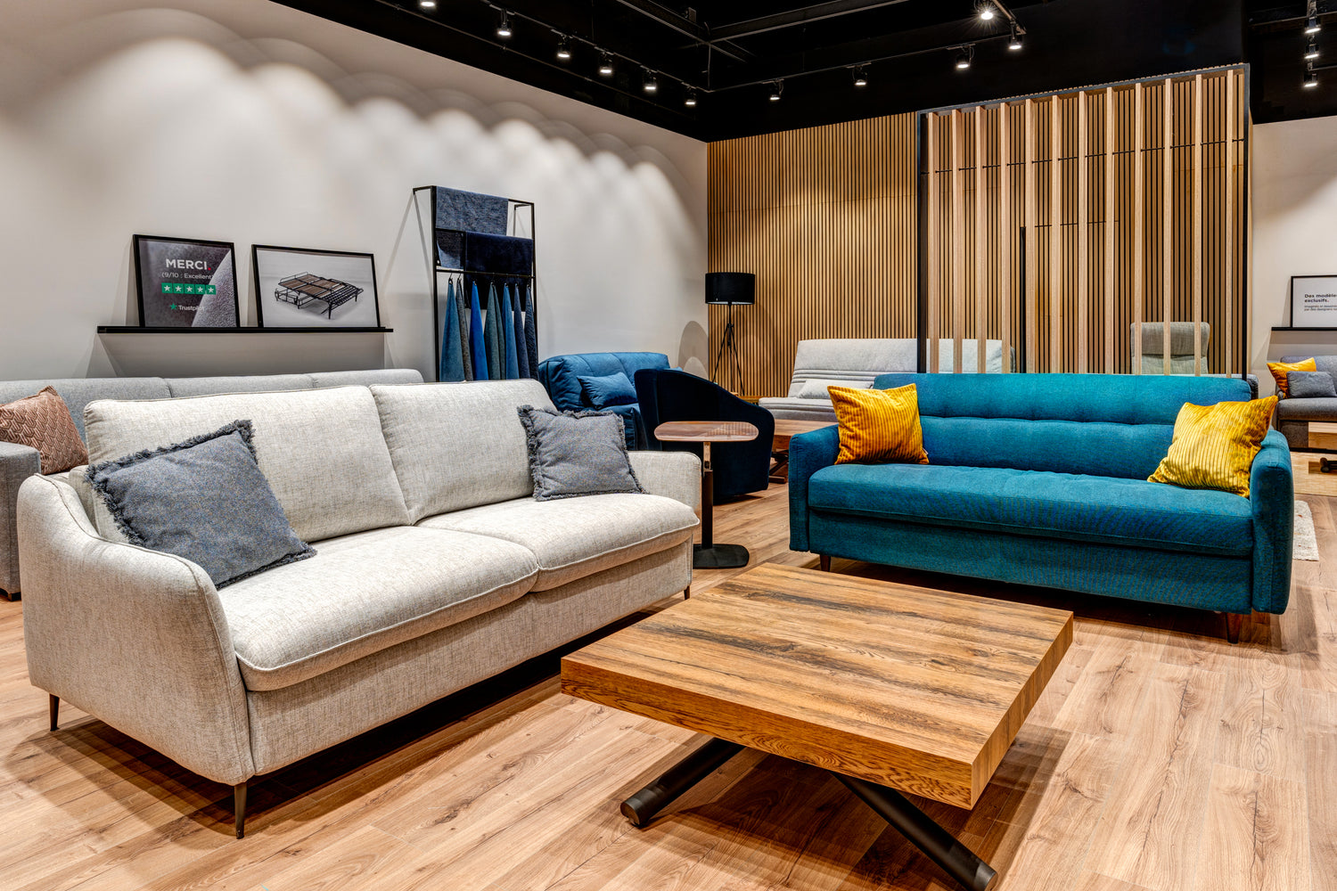 800 m² d’exposition de canapés lits La Maison Convertible dans votre magasin L’univers du Siège Strasbourg