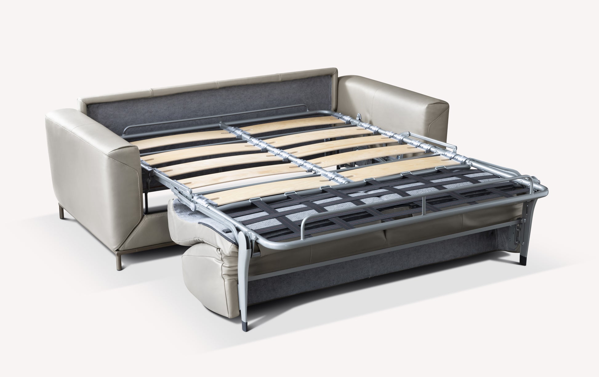 Canapé convertible Gustave en tissu cuir Papua gris moyen, structure dépliée montrant le sommier à lattes