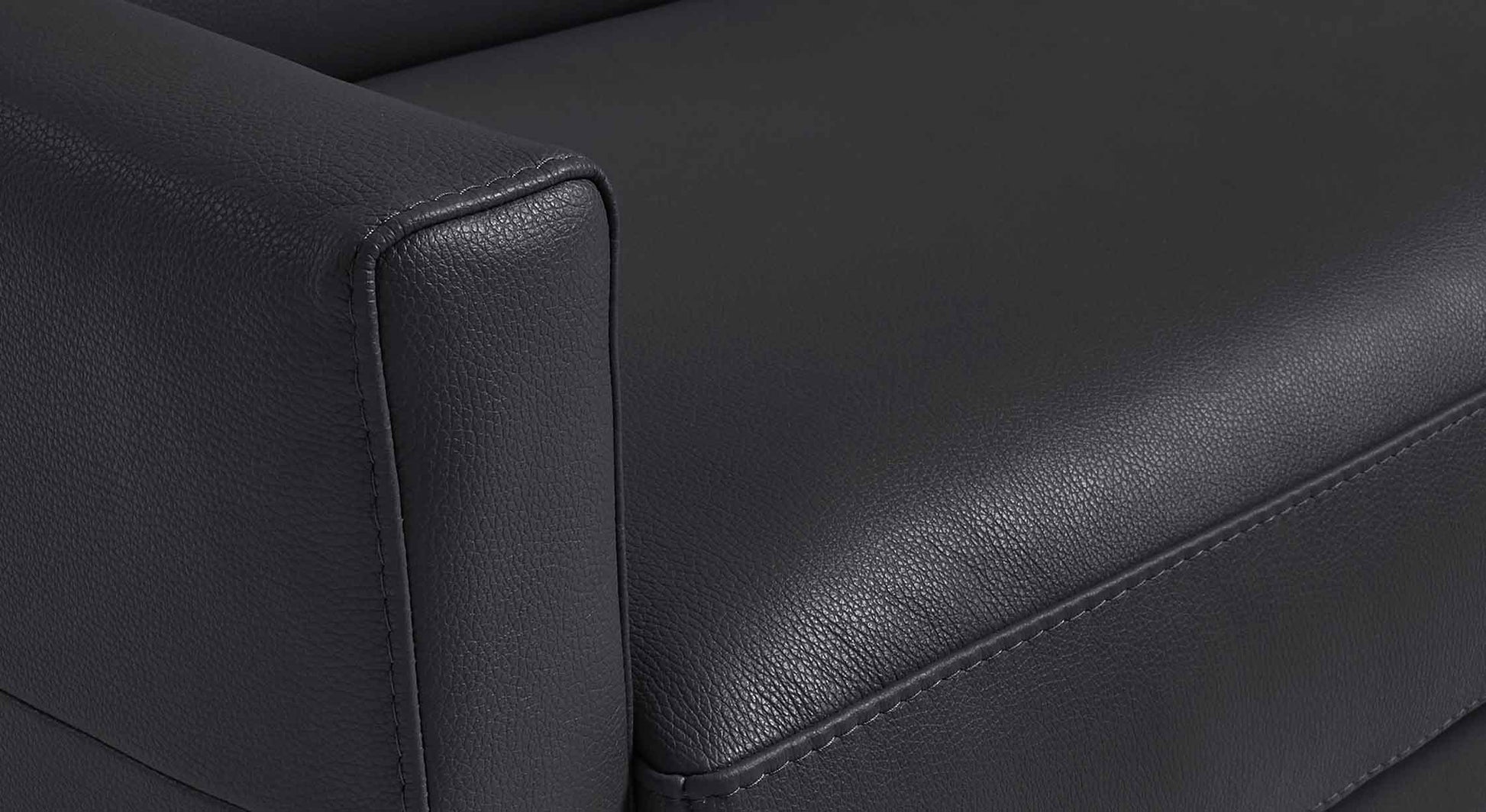 BOBBY Lux Leather Black