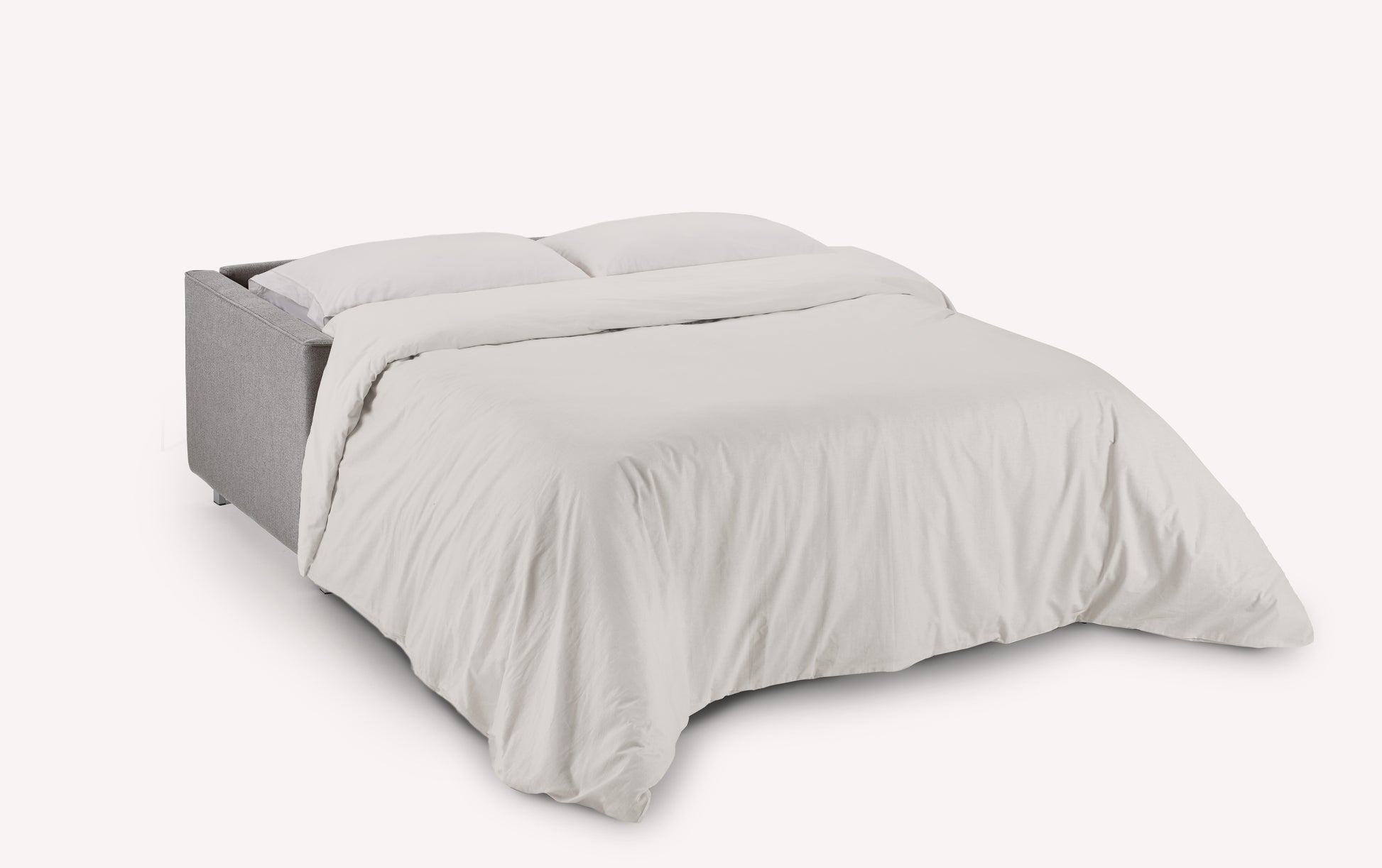 Canapé convertible Jimmy ouvert en tissu gris Foster, présenté en mode lit avec une couette blanche
