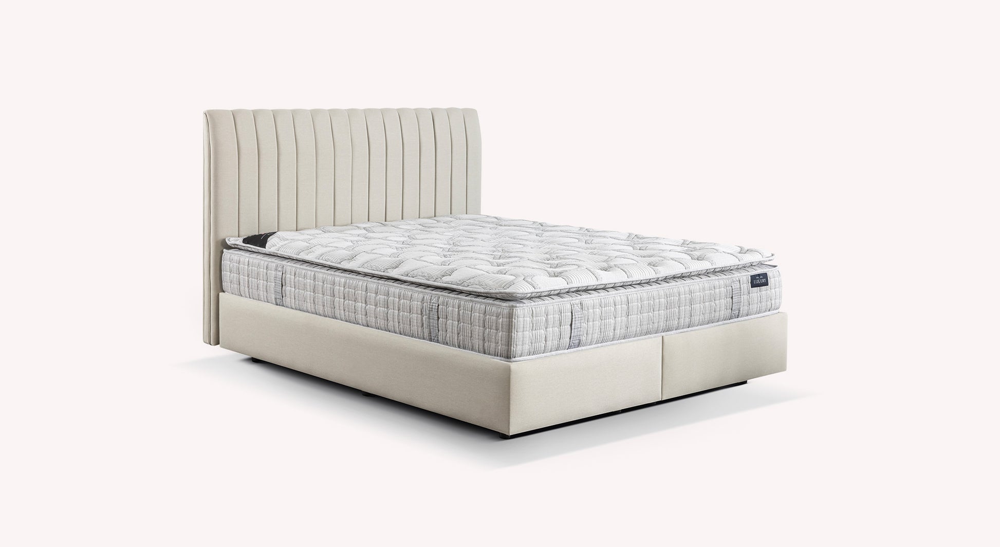 Lit moderne avec tête de lit rembourrée beige et matelas épais, style élégant et contemporain, associé aux mots-clés Amsterdam et Florence