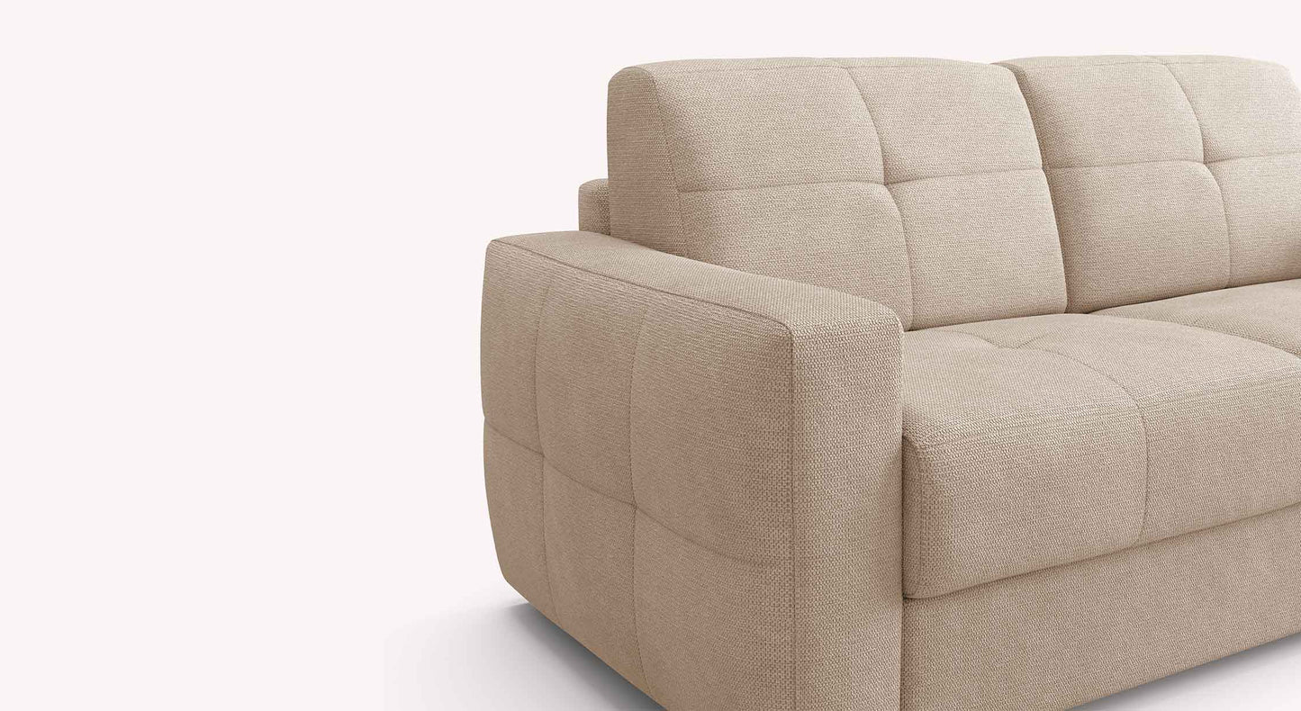 Canapé convertible SONY Aragon Ivoire en tissu beige clair avec rembourrage matelassé pour un confort optimal et un couchage quotidien pratique.